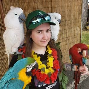 Meet your Posher, Joell